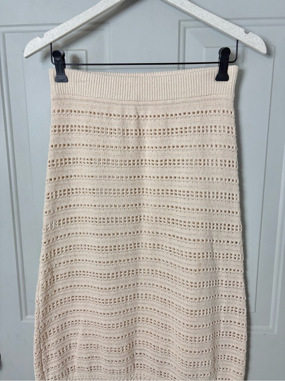 A.L.C Amaya Cream Open Knit Crochet Ruffle Hem Midi Skirt size small - Picture 3 of 6